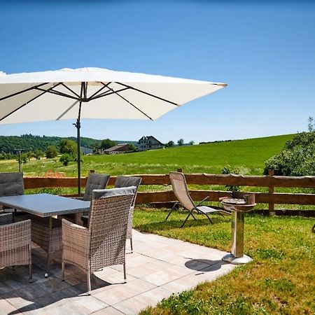 Ferienhaus Chilllout Chalets Daun-Kradenbach Экстерьер фото